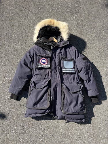 Canada goose snow mantra - snow,